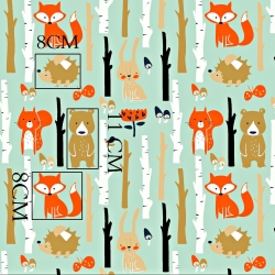 Baumwolle 100% Tiere im Wald auf mintfarbenem Hintergrund  