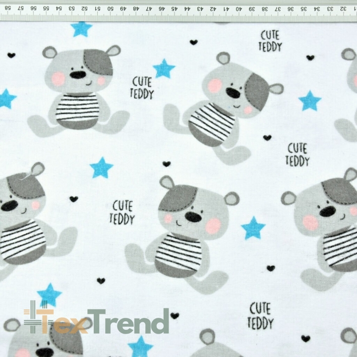 Flanell Teddy Bären grau mit blauen Sternen auf weißem Hintergrund  