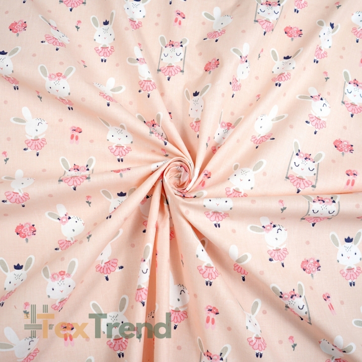 Baumwolle 100% Kaninchen auf Schaukeln auf aprikosenfarbenem Hintergrund  