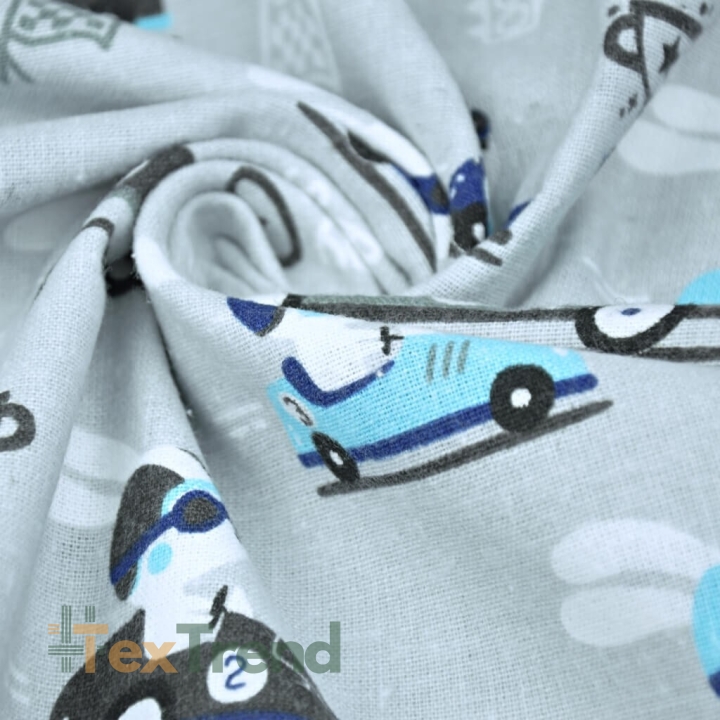 Flanell Rennkaninchen auf grauem Hintergrund  