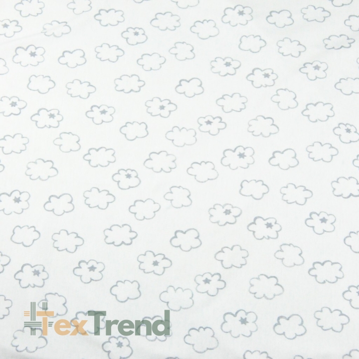 Jersey-Stoff mit grauen Wolken auf weißem Hintergrund  