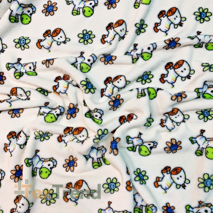 Polar Plus Pferde mit Blumen auf ecrufarbenem Hintergrund  