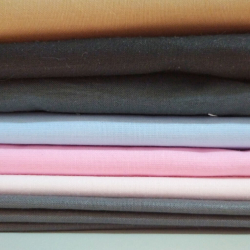 Stoffreste einfarbige Baumwolle, Endstücke - 1kg  