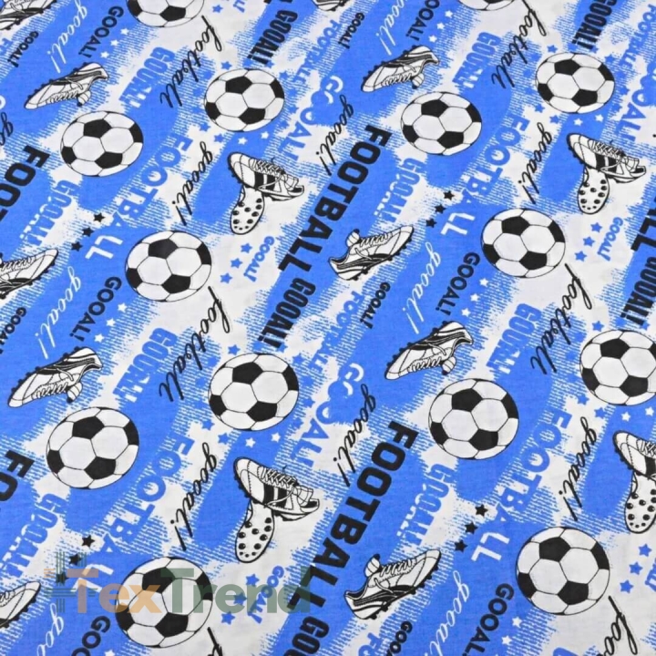 Baumwolle 100% Fußball auf blauem Hintergrund  