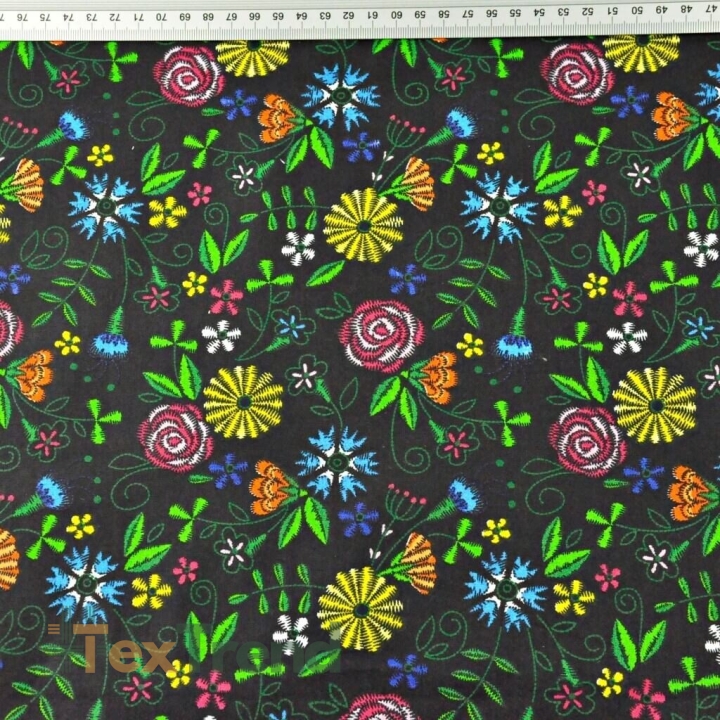 Baumwolle 100% Kaschubische Wiese auf schwarzem Hintergrund  