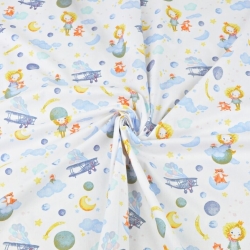 Baumwolle 100% Prinzessinnen mit Füchsen auf Wolken auf weißem Hintergrund  