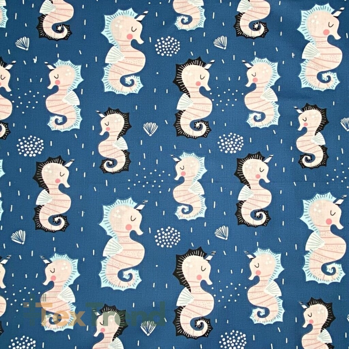 Baumwolle 100% Seepferdchen auf hellblauem Hintergrund  