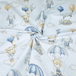 Baumwolle 100% Kuscheltiere mit Fallschirmen beige-blau auf hellgrau-blauem Hintergrund  
