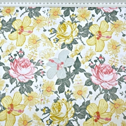 Baumwolle 100% Blumen Rosen und Hibiskus gelb-rosa-grau auf weißem Hintergrund  