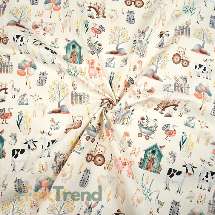 Baumwolle 100% Tierchen Bauernhof auf ecru Hintergrund  