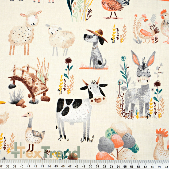 Baumwolle 100% Tierchen Bauernhof auf ecru Hintergrund  