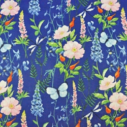 Baumwolle 100% Wiese mit Lupinen auf saphirblauem Hintergrund  