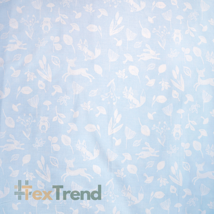 Bawełna 100% zwierzątka białe na błękitnym tle