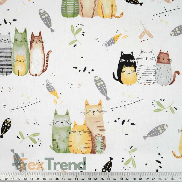 Bawełna 100% kotki zielono beżowe na białym tle