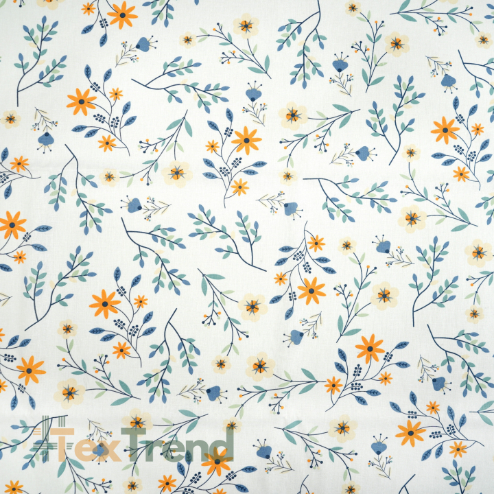 100% Baumwolle mit Blumen auf Salbeizweigen vor weißem Hintergrund