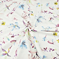 Baumwolle 100% Blumen mit Zweigen bunt auf weißem Hintergrund  