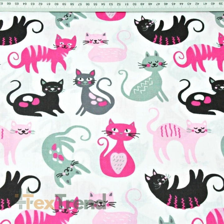 Baumwolle 100% rosa-graue Kätzchen auf weißem Hintergrund  