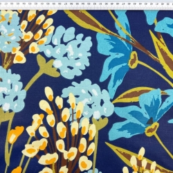 100% Baumwolle mit blauen und gelben Lotusblumen auf marineblauem Hintergrund  