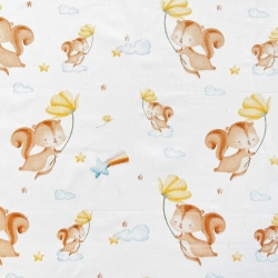 100% Baumwolle Eichhörnchen mit Blumen auf weißem Hintergrund  