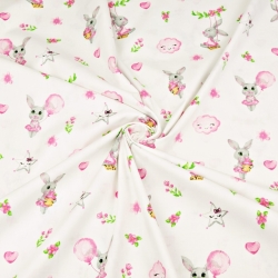 Baumwolle 100% rosa Kaninchen mit Wolken auf weißem Hintergrund  