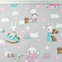 Baumwolle 100% Kaninchen in rosa-türkis-grau mit Wolken auf grauem Hintergrund  