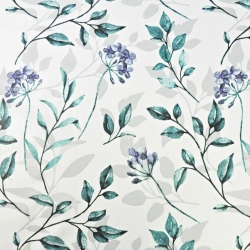 Baumwolle 100% lila Blumen mit smaragd-grünen Blättern auf weißem Hintergrund  