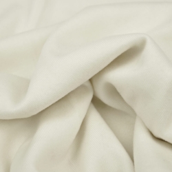 cremefarbener Velours  