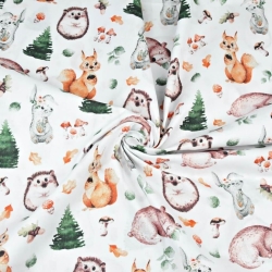 100% Baumwolle - orange-grüne Waldtiere auf weißem Hintergrund  