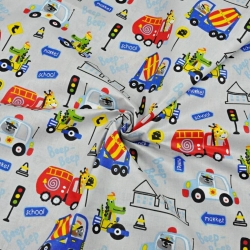 Baumwolle 100% Tiere in Fahrzeugen bunt auf hellgrauem Hintergrund  
