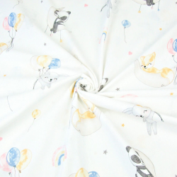 Baumwolle 100% schlafende Tiere auf Monden mit Ballons auf weißem Hintergrund