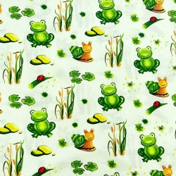 100% Baumwolle mit grünen Fröschen auf grünem Hintergrund  