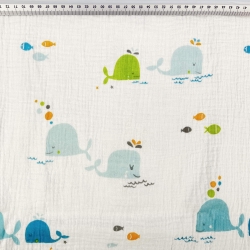 Musselin Double Gauze bedruckt mit bunten Walen  