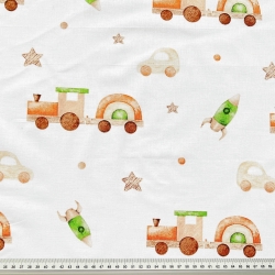 100% Baumwolle Züge und Holzspielzeug auf weißem Hintergrund  