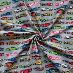 100% Baumwolle Super Cars auf grauem Hintergrund  