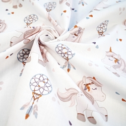 Baumwolle 100% Einhörner und Traumfänger beige auf weißem Hintergrund  