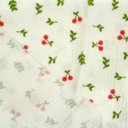 Muślin double gauze drukowany wisienki na ecru tle
