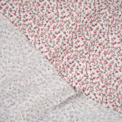 Muślin double gauze drukowany łączka różowa na białym tle