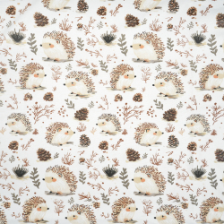 100% Baumwolle mit Igeln und Tannenzapfen auf weißem Hintergrund