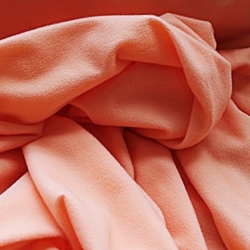lachsfarbener Velours  