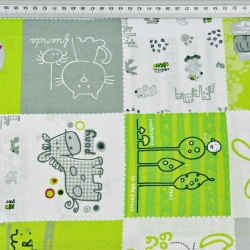 100% Baumwolle - Patchwork Tiere in grün-grau auf weißem Hintergrund  