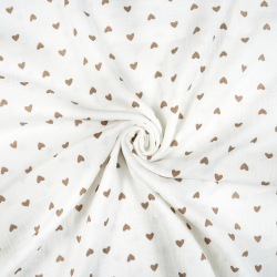 Bedruckter Double Gauze Musselin mit braunen Herzen