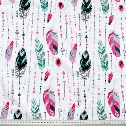 Baumwolle 100% Federn mit Perlen rosa-grün auf weißem Hintergrund  