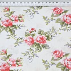 Baumwolle 100% Rosenblüten rosa auf ecrufarbenem Hintergrund  
