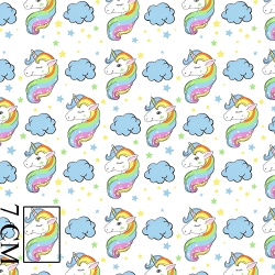 Baumwolle 100% Regenbogen-Einhörner pastell auf weißem Hintergrund  