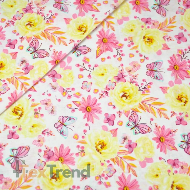 Baumwolle 100% Blumen mit Schmetterlingen gelb-rosa auf weißem Hintergrund.  