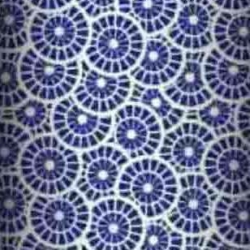 Baumwolle 100% geometrische Rosette marineblau auf weißem Hintergrund  