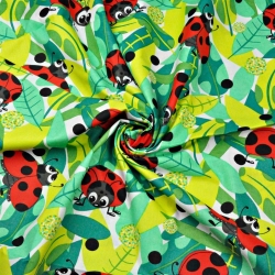 Baumwolle 100% rote Marienkäfer mit schwarzen Punkten auf weißem Hintergrund  