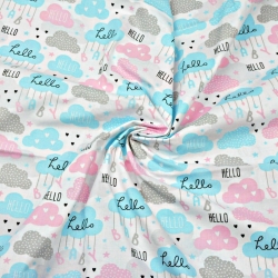 Baumwolle 100% Wolken hello blau-grau-rosa auf weißem Hintergrund  