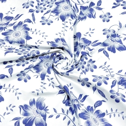 Baumwolle 100% blaue Blumen auf weißem Hintergrund  