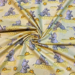 Baumwolle 100% Hasen mit Sonnen auf gelbem Hintergrund  